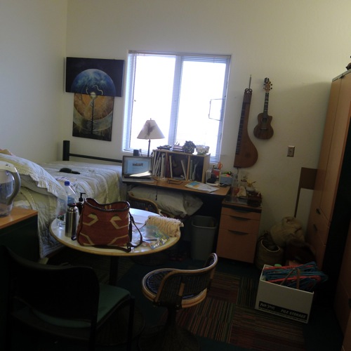 Never Too Old to Live in a Dorm (parttime!) Clarissa Rizal Blog
